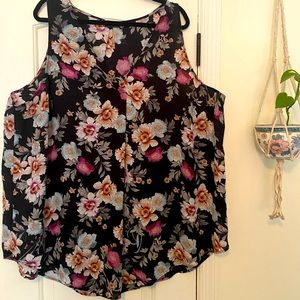 Torrid Floral Tank Top Size 4